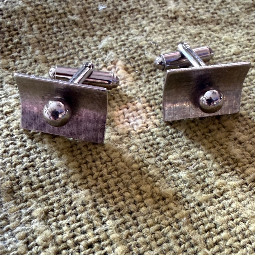 Silver Rectangular Men’s Cufflinks with Polished … - image 1